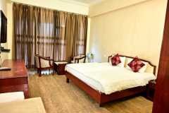 Deluxe-Room-image-2